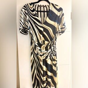 Roberto Cavalli dress with originality tag, great condition size 4 ( Medium)